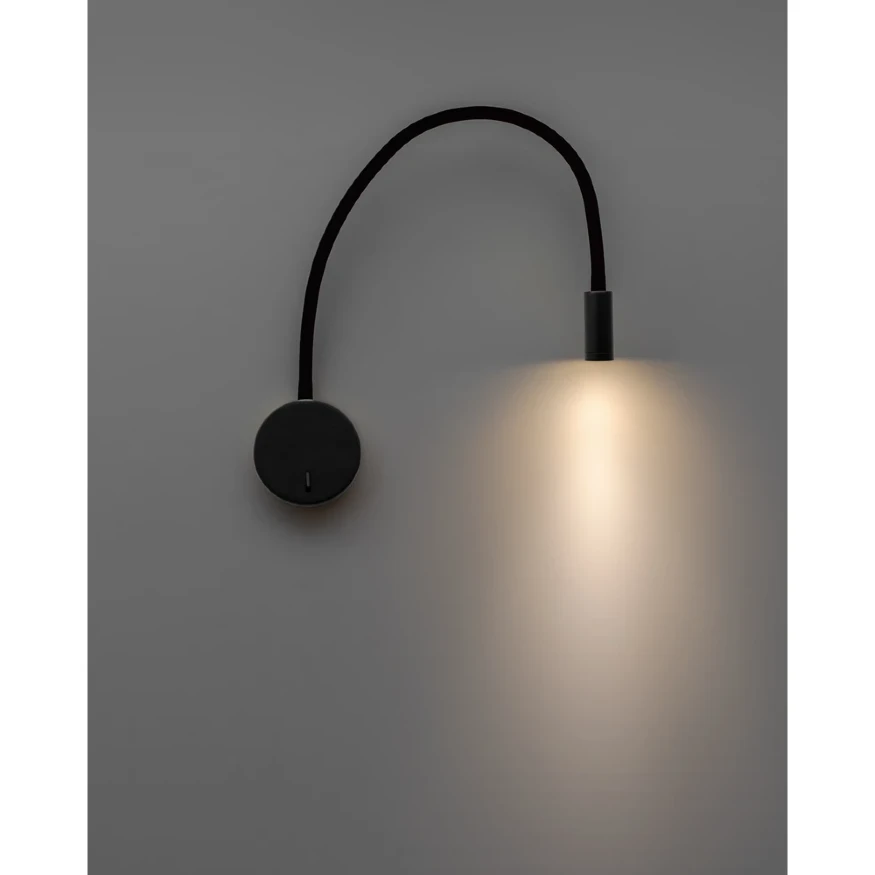 Arte Lamp Asta A5879AP-1BK Настенный современный, полностью черный, минималистичный светодиодный светильник-бра с гибкой резиновой ножкой и выключателем на основании, LED 5Вт 3000K 300Лм CRI90 24° IP20 220В