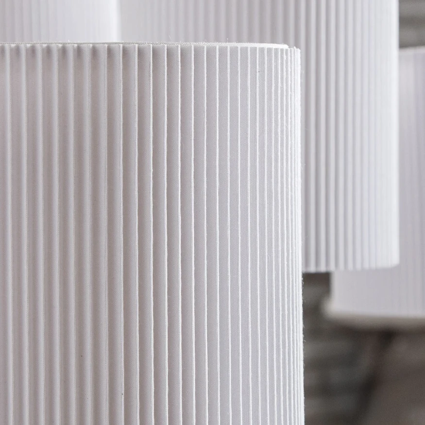 Arte Lamp DEBORA A4108LM-8SS Потолочная люстра на штанге, 8 плафонов, основание никелевый металл, плафоны текстильные белые, лампы E14 8шт до 40Вт IP20 подключение 220В, макс. высота 71см, возможно укоротить на 20см